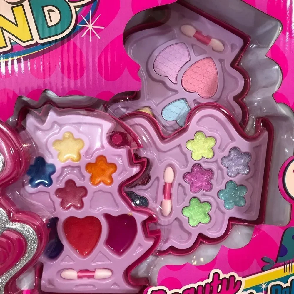 Brand New Girls Make Up Palette‎ Unicorn Theme
